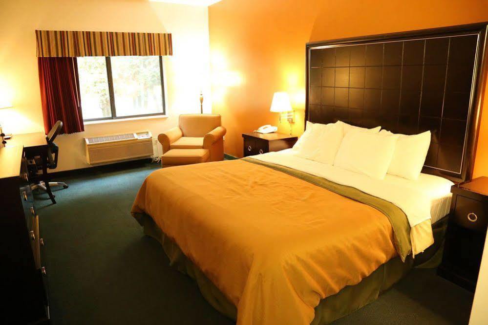 Bay Inn Tawas City Luaran gambar